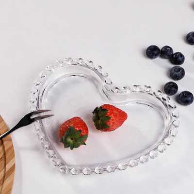 Podnos sklenený LOVE srdce 18 cm Obrázok pre Podnos sklenený LOVE srdce 18 cm